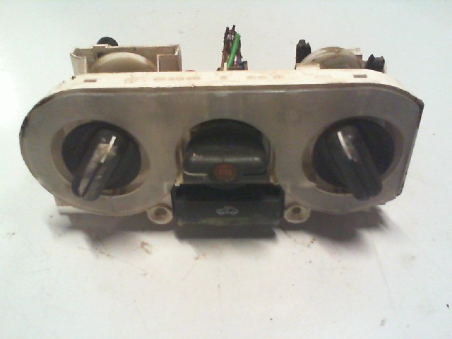 OPEL ASTRA F 94-02 Fűtés vezérlő panel 1. kép