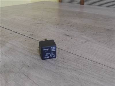 OPEL ASTRA G 97-04 Relé