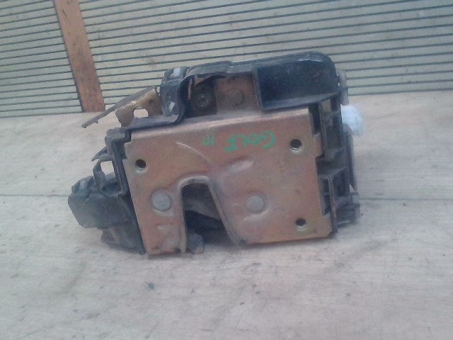 VOLKSWAGEN GOLF III. 94- Jobb első ajtó zárszerkezet központizáras 1. kép