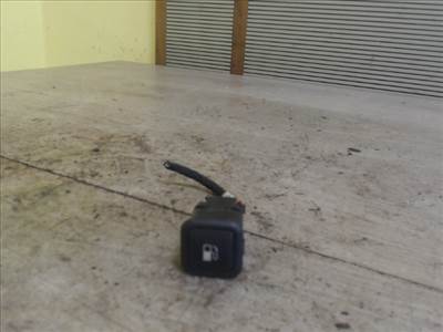 VOLKSWAGEN golf iv. tankajtó nyitó kapcsoló