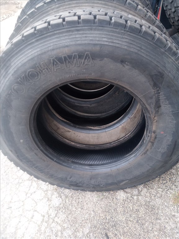11 R22.5 Yokohama húzó teherautógumik 11R22,5 295 80 R22.5 11r22.5 6. kép