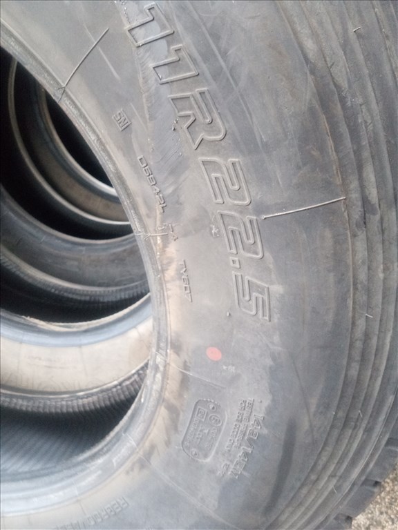 11 R22.5 Yokohama húzó teherautógumik 11R22,5 295 80 R22.5 11r22.5 7. kép