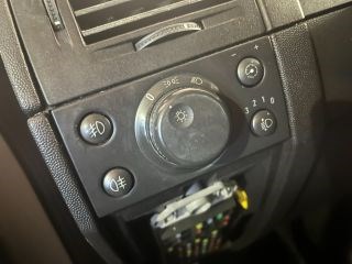 OPEL MERIVA Jobb első Ablakemelő Kapcsoló 31. kép