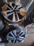 17" újszerű (gyári felni) alufelni