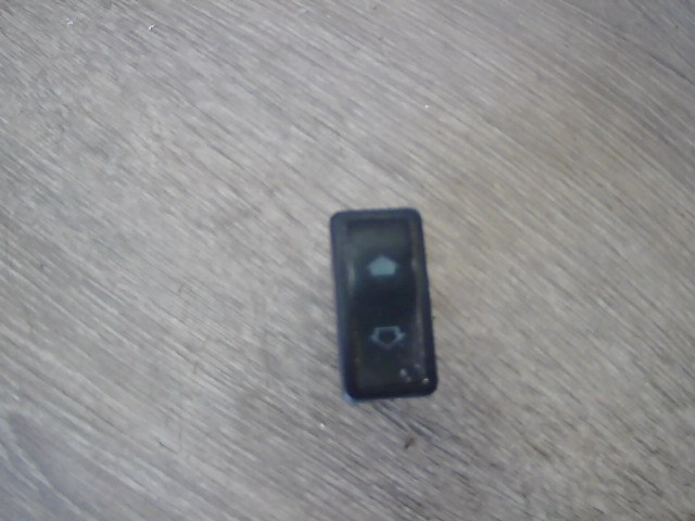 CITROEN SAXO -99 Ablakemelő kapcsoló pozíció független 1. kép