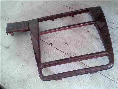 DAEWOO NUBIRA 99-03 Középkonzol keret