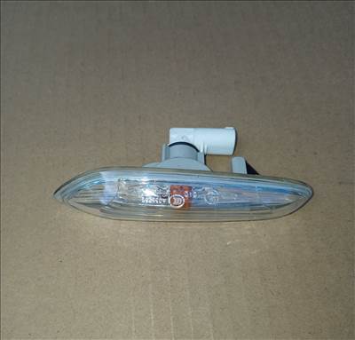 BMW 1-es, E81, E82, E87, E88, 3-as, E90, E91, E92, E93  index, irányjelző, oldalvillogó. Gyári