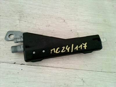 MERCEDES A170 Antenna erősítő