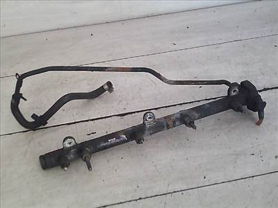 MERCEDES VANEO 01.09-05.09 Közösnyomócső Common Rail cső