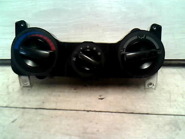 MITSUBISHI GALANT 92.11-96.10 Fűtés vezérlő panel 1. kép