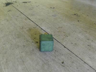 OPEL Zafira 98.09.01-05.08.31 Relé