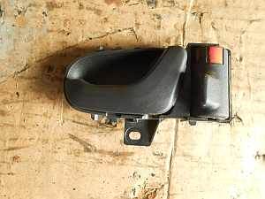 SUZUKI SWIFT 89-96 Jobb első belső kilincs