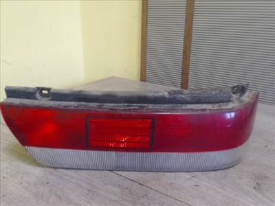 SUZUKI SWIFT 96-05 Jobb hátsó lámpa