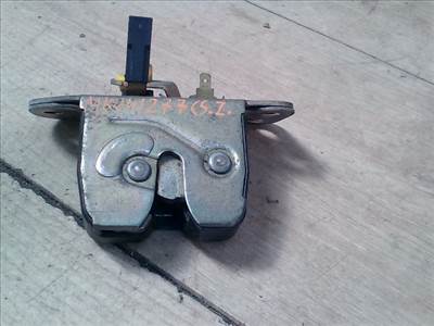 VOLVO S40 Csomagtér ajtó zárszerkezet