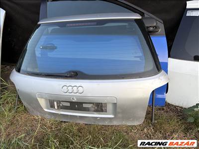 Audi A4 (B5 - 8D) Avant csomagtérajtó 