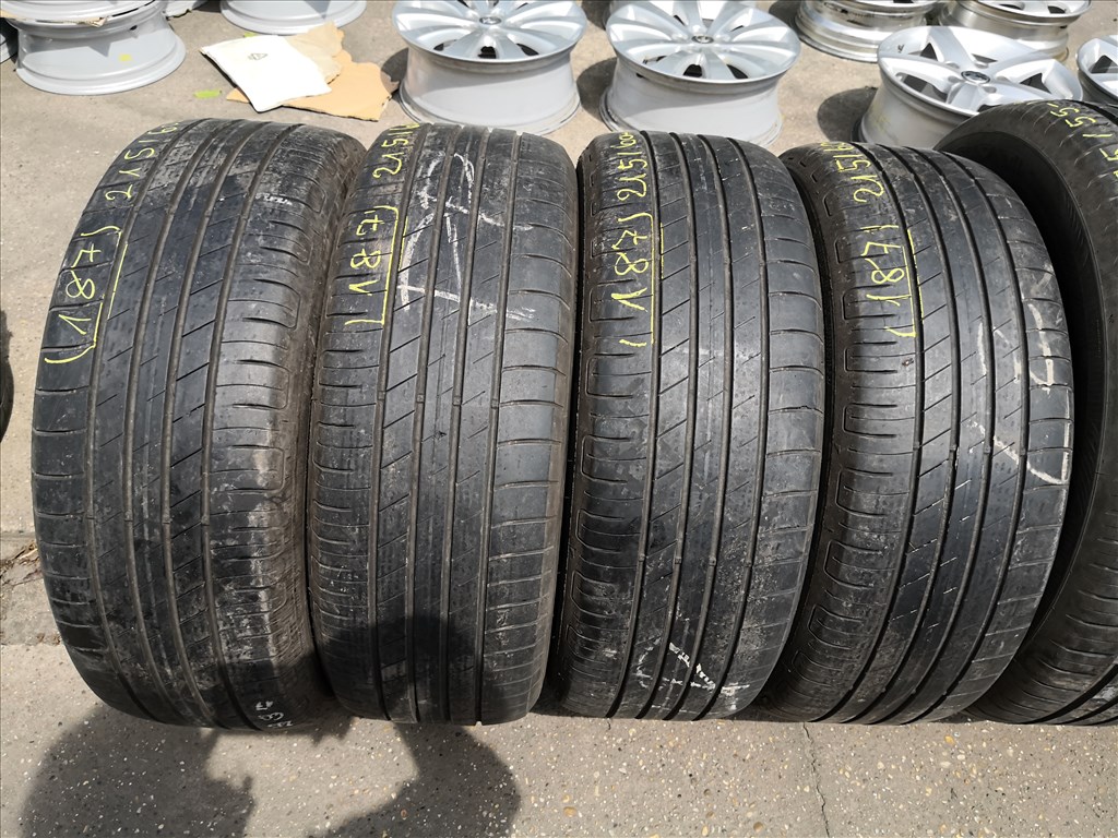 215/60 R17 Goodyear nyári gumi 20000ft a 4db/187/ 5. kép