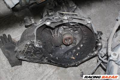 Opel Astra H 1.7D Manuális F17W374 kódú sebességváltó (516.)