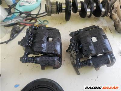 Ford Fiesta Mk6 Fiesta első féknyereg 