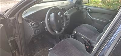 Eladó Ford Focus 1.8 TDDi (1753 cm³, 90 PS)