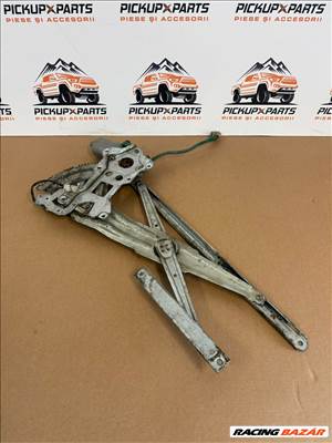 Első elektromos ablakemelő Mitsubishi L200