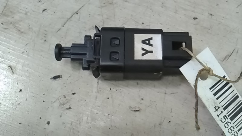 CHEVROLET SPARK M200 05.05-10.02 Féklámpa pedál kapcsoló 1. kép