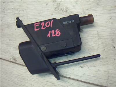 MERCEDES VANEO 01.09-05.09 Központizár motor tankajtóhoz