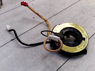 MITSUBISHI CARISMA 95.05-99.07 Légzsák átvezető szalagkábel