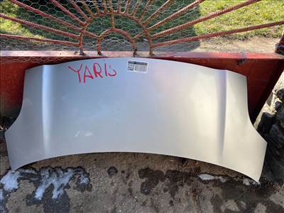 TOYOTA YARIS Motorháztető 