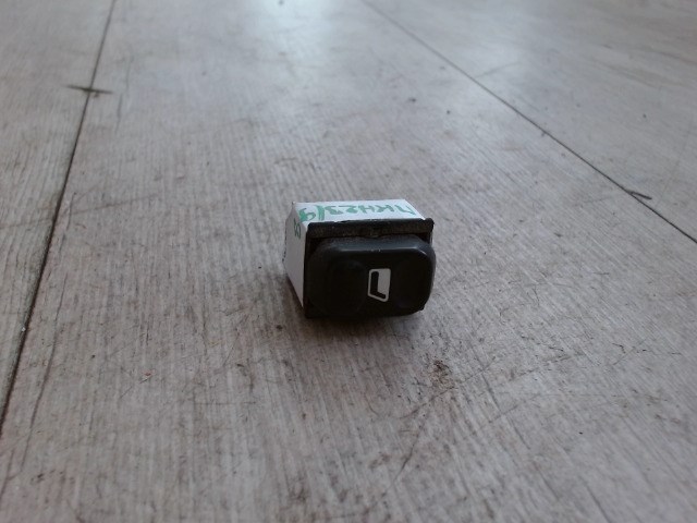 PEUGEOT 806 Ablakemelő kapcsoló pozíció független 1. kép