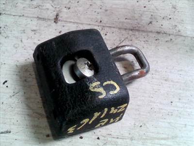 RENAULT THALIA 99.05-02.02 Csomagtérajtó zár ütköző