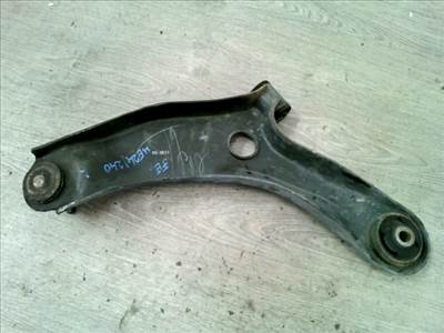 SUZUKI Celerio 2014.03.01- Jobb első lengőkar