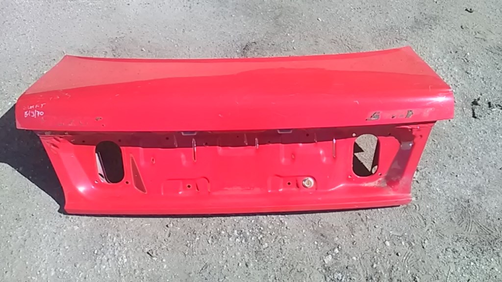 SUZUKI SWIFT 96-05 Csomagtérfedél 1. kép