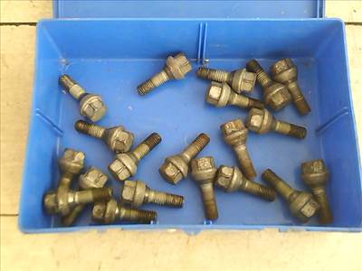 VOLVO 850 Kerékcsavar garnitúra alufelnihez