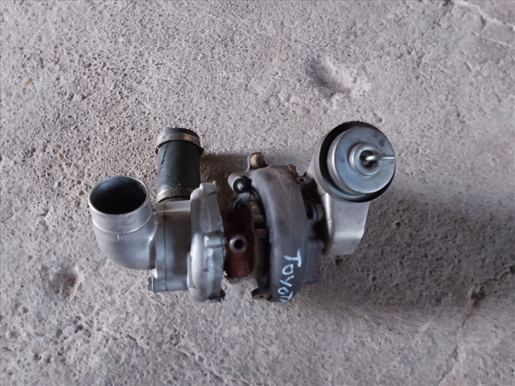 Toyota Rav4 Avensis Corolla Verso Auris 2.2 d4d d-cat turbó újszerű állapotban 3. kép