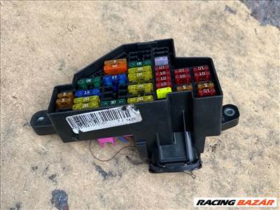 Volkswagen Passat B7 Biztosítéktábla Motortér 3c2941824