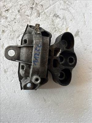 Opel Mokka 2012 motortartó bak b16dth 95324133