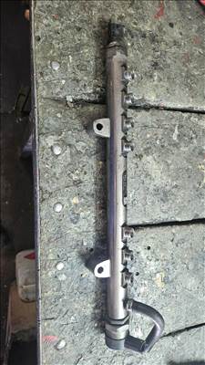 Volvo V60 D4 közös nyomó cső  0445215025 30777759