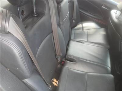 Lexus GS 450 hátsó ülés szett