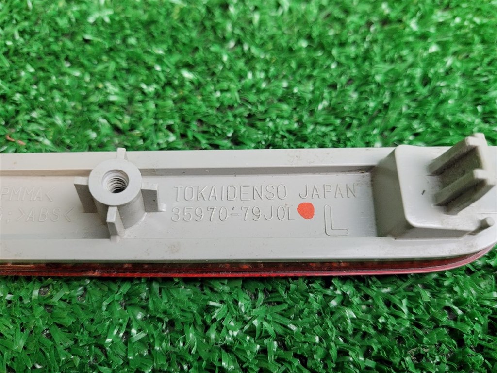 SUZUKI SX4 S-Cross II Bal hátsó Prizma 3597079J0 3. kép