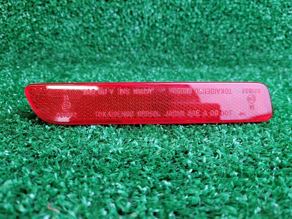 SUZUKI SX4 S-Cross II Bal hátsó Prizma 3597079J0 4. kép