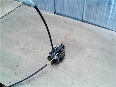 AUDI A4 98-01 Jobb hátsó ajtó zárszerkezet központi záras