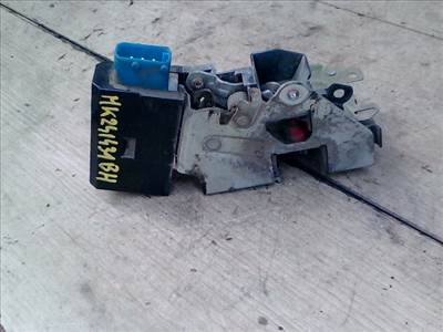 BMW E36 89-00 Bal hátsó ajtó zárszerkezet központi záras
