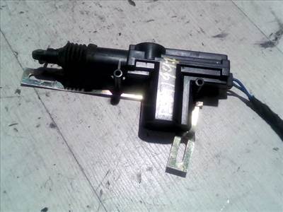 CITROEN XSARA 00.11-04.12 Jobb hátsó központi zár motor