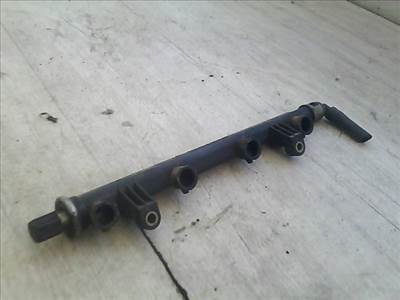 FIAT BRAVO Injektor befecskendező híd 