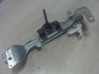 FORD FUSION 05.10.01- Bal hátsó ablakemelő szerkezet mechanikus