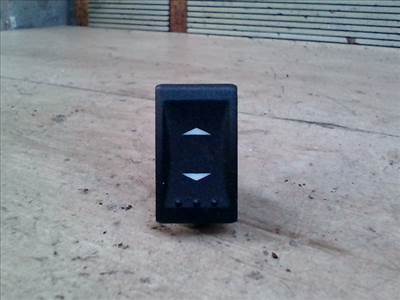 FORD MONDEO 01-07 Bal hátsó ablakemelő kapcsoló
