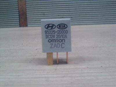 HYUNDAI ACCENT 03-06 Relé