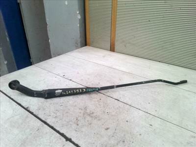 KIA SHUMA Ablaktörlő kar jobb első