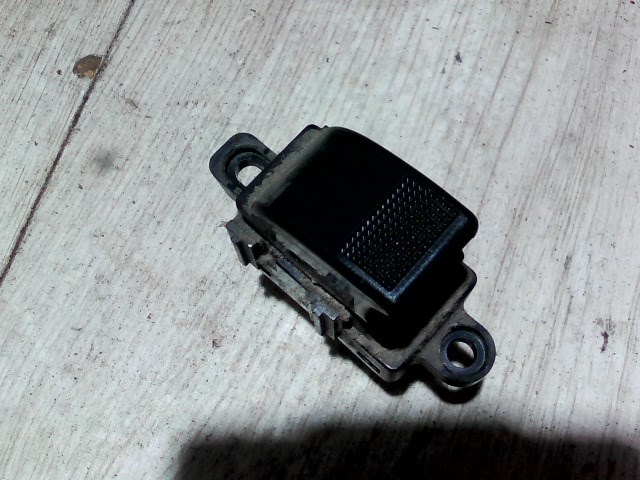 MAZDA PREMACY 99.01-05.10 Jobb hátsó ablakemelő kapcsoló 1. kép