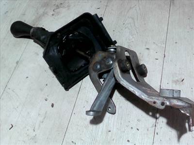 NISSAN VANETTE CARGO Váltó kulissza